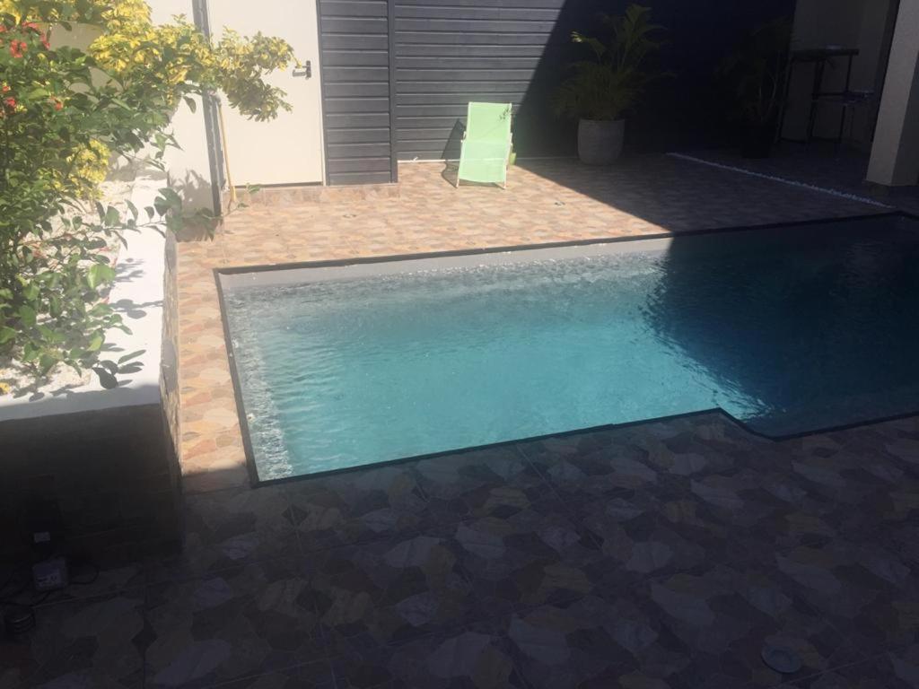 Nicole Residence Avec Piscine Chauffee & Jacuzzi Saint-André Zewnętrze zdjęcie