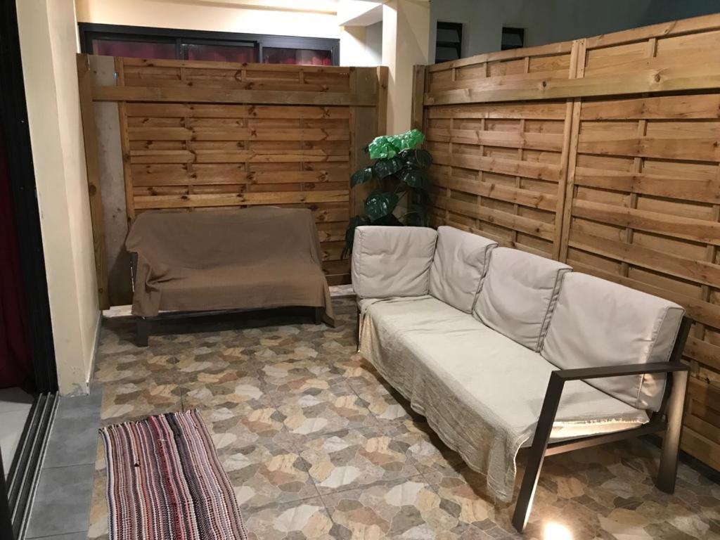 Nicole Residence Avec Piscine Chauffee & Jacuzzi Saint-André Zewnętrze zdjęcie